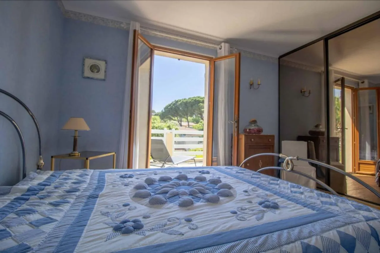 Large Spacious House In Fréjus 0*,